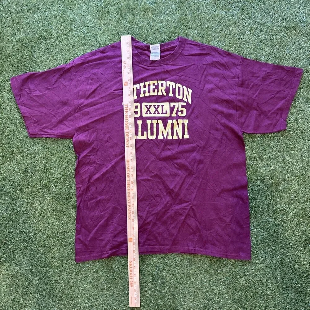 Vintage Rare Aetherton Alumni 1975 Graphic Logo Maroon Tee Shirt Mens XL - Picture 2 of 8